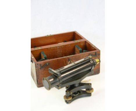 Vintage Wooden cased Surveyors Level, by "J Halden &amp; Co Ltd", box approx 33 x 19.5 x 16cm