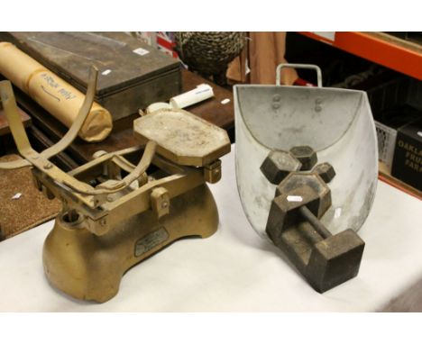 Set of Vintage ' Sturter &amp; Sons ' Scales and Weights