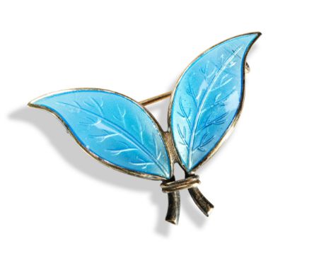 A DAVID ANDERSEN SILVER ENAMEL LEAF BROOCH of two joined leaves set with light blue enamel. Brooch pin fitting Marked D-A, 92