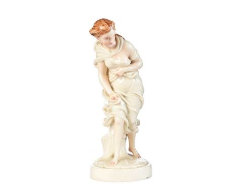 ROYAL WORCESTER FIGURE. IRISH COLEEN. RAISED ON A CIRCULAR FOOT BASE.HEIGHT: 10½ INCHES. IN GOOD CONDITION.MARK FAINT. 