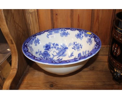 A Victorian blue and white china hand basin