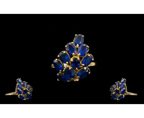 1970's Ladies 9ct Gold Blue Stone Set Cluster Ring, Flower Spray Design. Marked 9ct, Rich Blue Stones, Ring Size R - S. 4.2 g