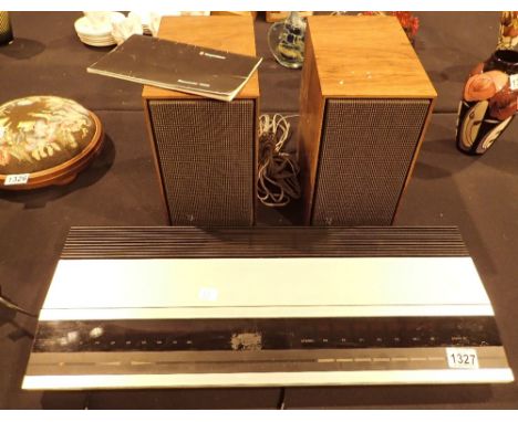 Bang and Olufsen music turner 2911 and speaker with a pair of V500 speakers
