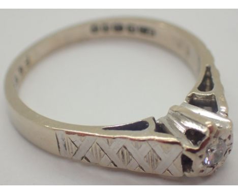 18ct white gold solitaire diamond ring size K