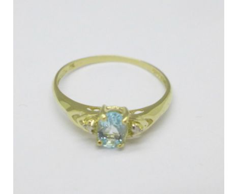 A 9ct gold, aquamarine and diamond ring, 1.1g, O