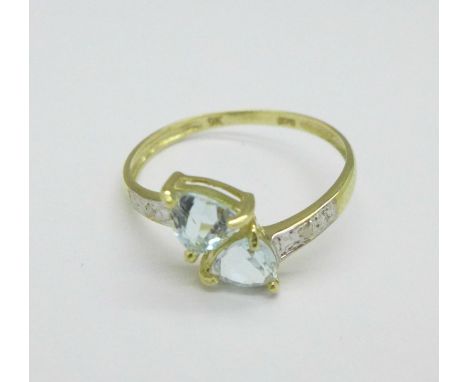 A 9ct gold, aquamarine and diamond ring, 1.3g, P
