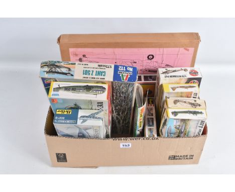 A COLLECTION OF BOXED VINTAGE UNBUILT 1:72 SCALE MODEL AIRPLANE KITS, to include a Contrail Model Kit Petlyakov PE-8, two Hel