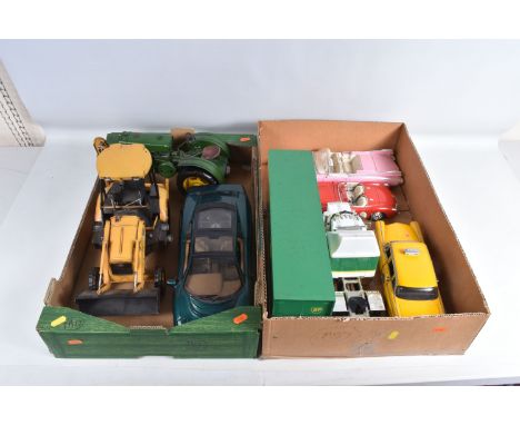 A QUANTITY OF UNBOXED AND ASSORTED DIECAST AND OTHER VEHICLES, Sun Star 1/18 scale 1961 Checker A11 New York Taxi Cab (good c