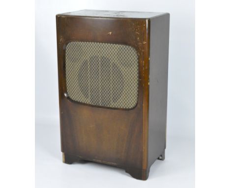 A retro Dynatron console speaker, model no CLS 10, serial no 506, 89cm x 57cm x 35cm