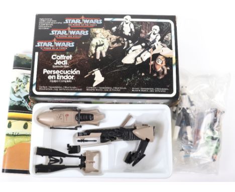 Scarce Vintage Boxed Palitoy General Mills Star Wars Tri Logo The Power of The Force Endor Chase, circa 1984,contents: one sp