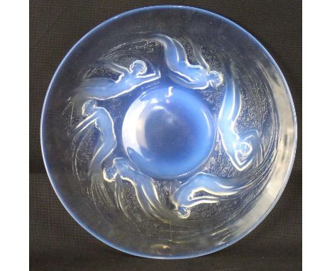 RENÉ LALIQUE (French b. 1860-d. 1945); a vintage 'Ondines' pattern plate depicting sirens dancing around the centre circle, e