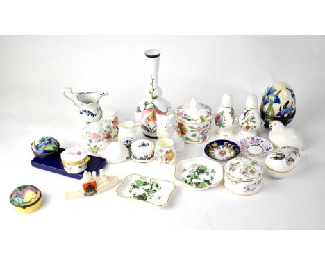 A quantity of mixed decorative ceramics to include Aynsley cat, Aynsley Pembroke pepper pot, Minton cruet, various Coalport j