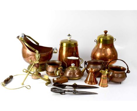 A quantity of brass and copper ware to include a miniature miners' style lamp, miniature jugs, also two large pairs of scisso