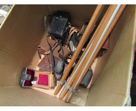 A box of mixed photographica including Yashica twin lens reflex camera and a vintage wooden tripod, gilt wall mirror etc.