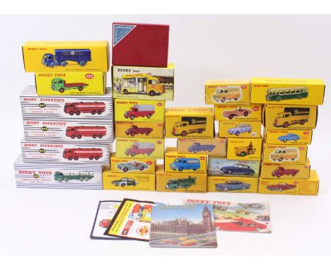 29 Dinky Toys Atlas Editions boxed model group with examples including No. 943 Leyland Octopus ESSO Petrol Tanker, No. 104 As