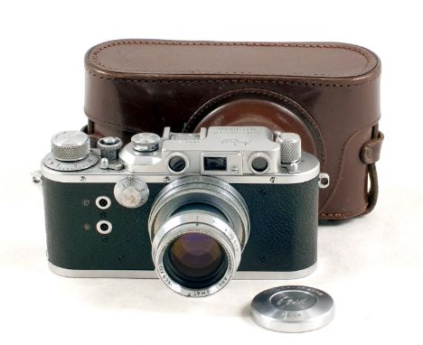 Reid &amp; Sigrist Reid IIIa Rangefinder Camera #P1467. (condition 5F). With Taylor Hobson 2 inch f2 Anastigmat lens #328987 