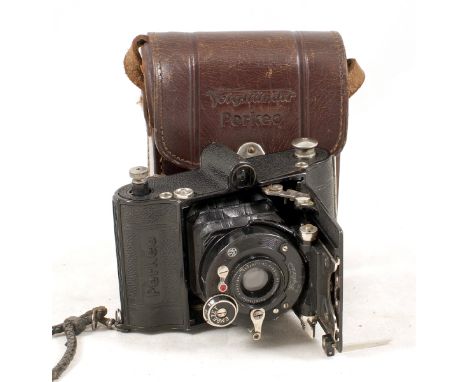 Voigtlander Perkeo Folding Camera - For Spares or Repair. With Skopar f4.5 5cm lens. ERC. (Damage to folding bed hinge, hence