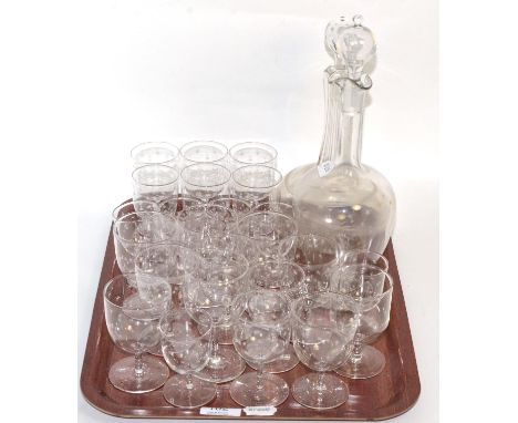 Suite of Edwardian table glass engraved with a star pattern including a decanter, wine and port glasses, together with anothe