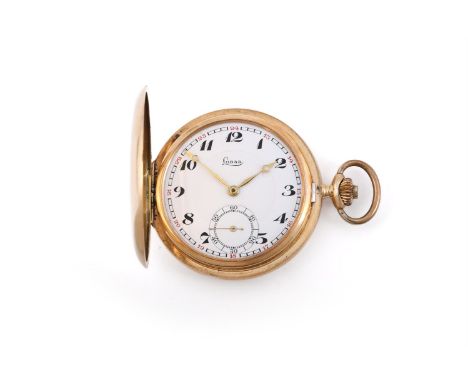 
	
		LOBAR 
		A GOLD KEYLESS WIND FULL HUNTER POCKET WATCH, NO. 216912, CIRCA 1934
		Movement: Lever escapement, bimetallic s