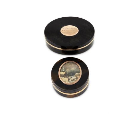 
	
		Y&nbspA TORTOISESHELL AND GOLD MOUNTED CIRCULAR BOX AND COVER
		EARLY 19TH CENTURY, UNMARKED
		The cover inset with an o