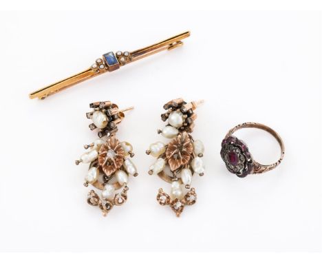 
	
		A SMALL COLLECTION OF ANTIQUE JEWELLERY 
		Comprising a pair of early 20th century and later freshwater pearl and polki 