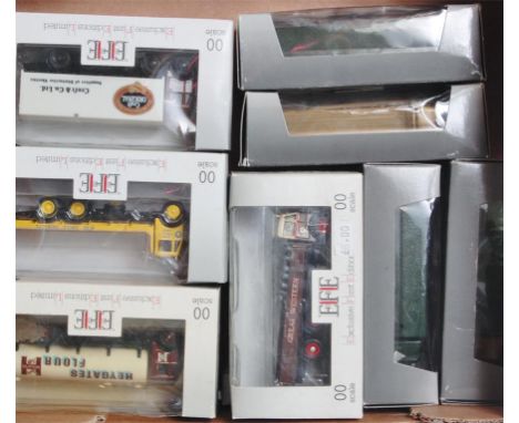 Two boxes of mixed modern diecast and white metal vehicles by EFE, Corgi, Lledo and others, mixed subjects (G-VG,BG)