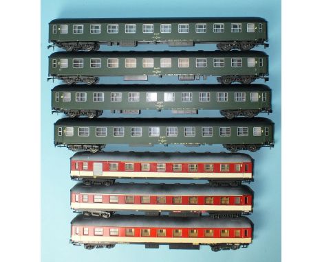 Seven O gauge Continental four-axle bogie coaches, unboxed, by Rivarossi and Lima, (7).