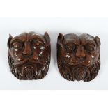 zwei Tiermaskarons, Holz, deutsch, wohl 17.Jh.