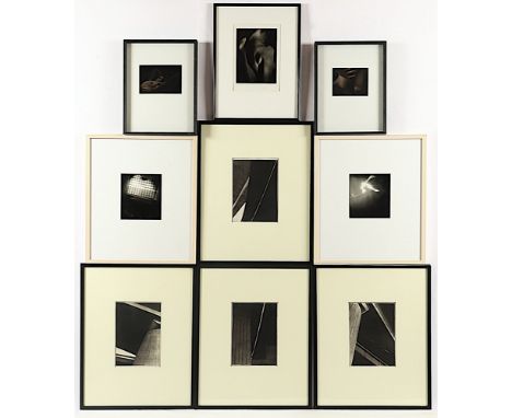 Konvolut von neun Fotografien, verschieden, darunter zwei Arbeiten von Philippe Pache, 1994, verso nummeriert und signiert. K