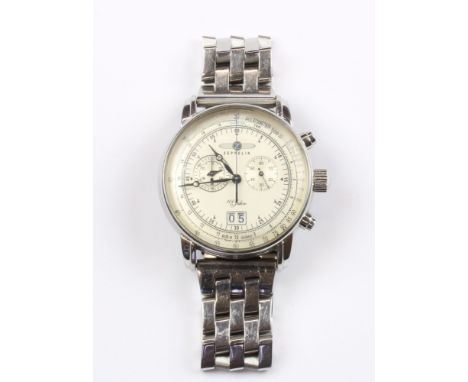 Armbanduhr, Edelstahlgehäuse, ZEPPELIN, "100 Jahre Zeppelin", Stoppuhr, Datumsanzeige, Gehäusedurchmesser ca. 42 mm ohne Kron