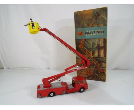 Corgi Toys - a Simon Snorkel fire engine #1127, near mint with all figures in original box