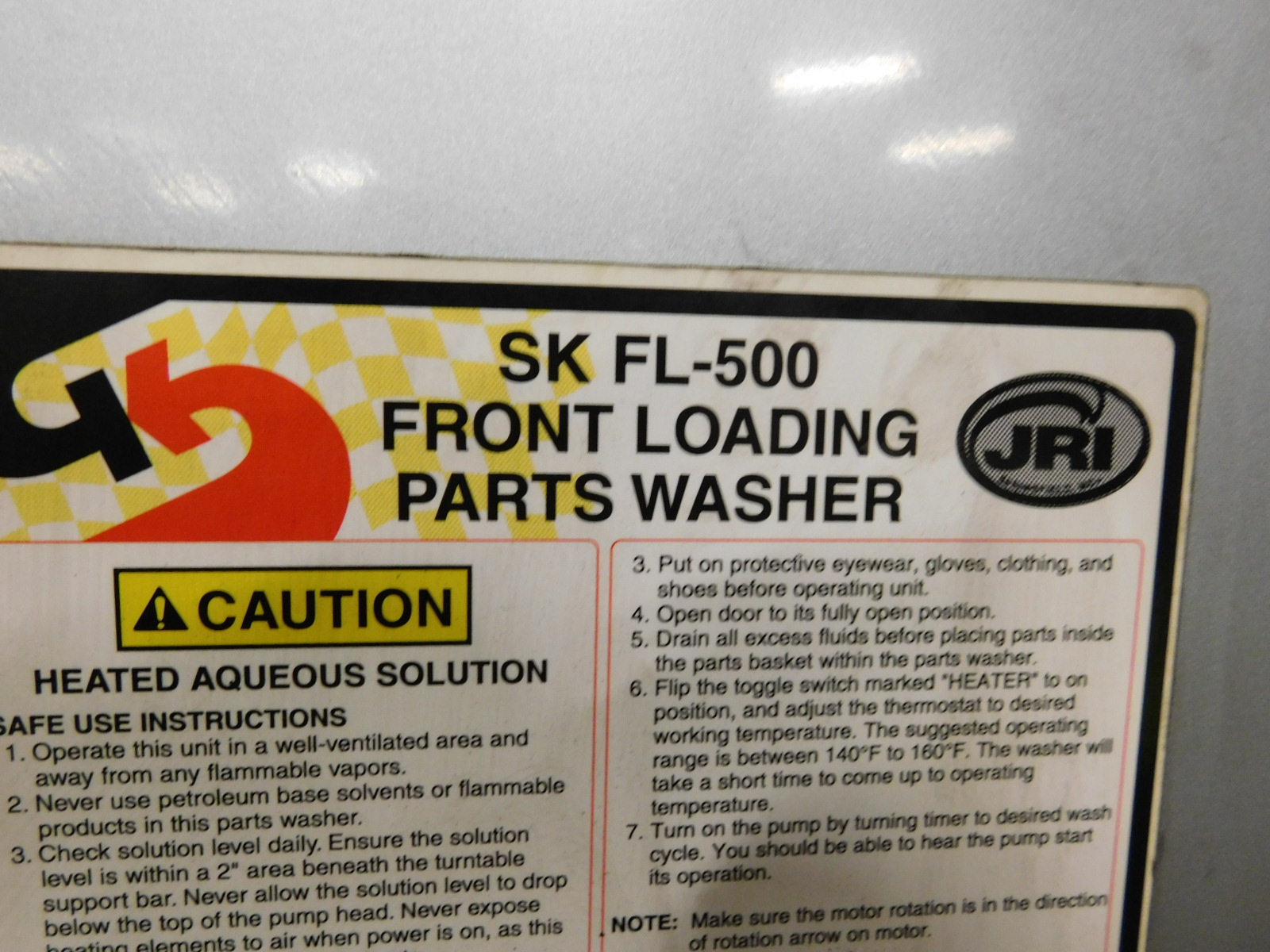 SAFETYKLEEN SK FL500 FRONT LOADING PARTS WASHER, 2BASKETS, W/JUG OF
