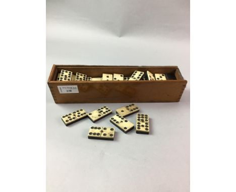 SET OF VINTAGE BONE DOMINOES