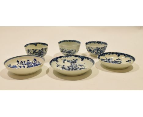 Collection of 18th century Worcester porcelain tea bowls and saucers including one with the Hollow Rock Lily design, (6) (som