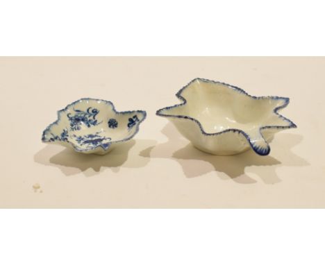 18th century Worcester pickle dish, together with a further pottery shaped pickle dish (2)