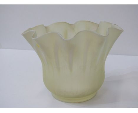 EDWARDIAN OIL LAMP SHADE, vaseline glass crinoline shade, 20cm diameter 