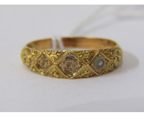 VINTAGE 18ct YELLOW GOLD RING, in a/f condition, missing 2 of the 3 seed pearls, approx 3.6 grams 