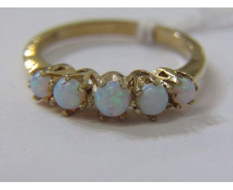 9ct YELLOW GOLD 5 STONE OPAL RING, size O 