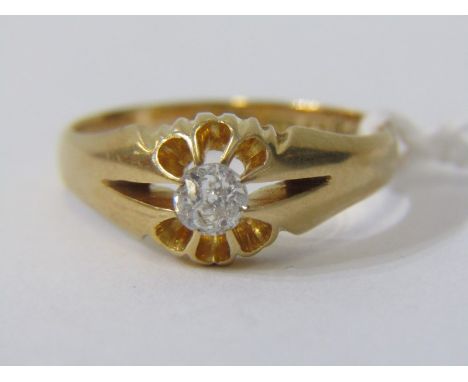 VINTAGE 18ct YELLOW GOLD DIAMOND GYPSY STYLE RING, principal diamond bright old cut stone with good colour, size R, approxima
