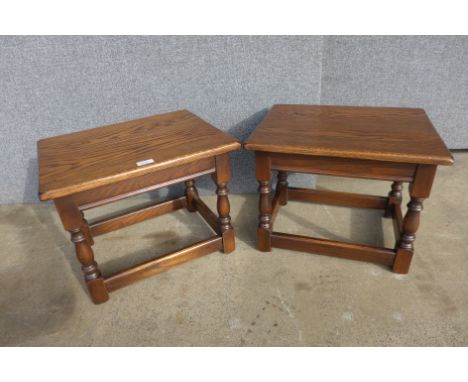 A pair of oak lamp tables 