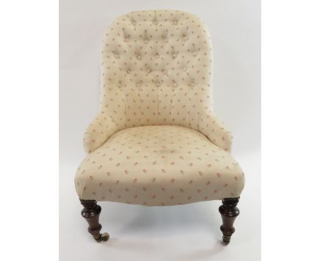 A Victorian button back nursing chair