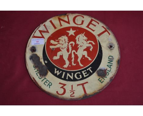 A small circular cement mixer enamel sign, "Winget" 3.5ton, (28cm dia. approx)