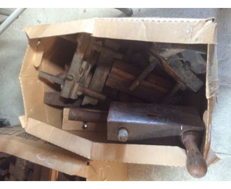 Various wood working tools 