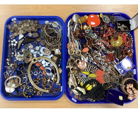 An Assortment of Costume Jewellery, in hues of brown, orange and gilt, to include enamel and diamanté set collarette necklace
