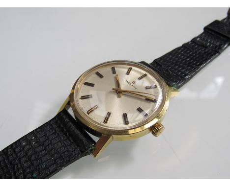 ZENITH: a steel and gold plated gent's wristwatch with silvered dial and baton markers and centre seconds, case diameter 35mm