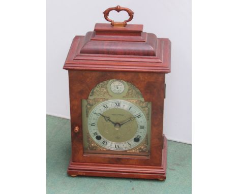 A 20th Century walnut cased Elliott mantel clock retailed by Mappin & Webb, brass and spandrelled dial and silvered Roman cha