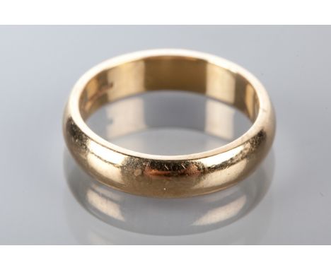 NINE CARAT GOLD WEDDING BAND
hallmarked for nine carat gold, size J-K