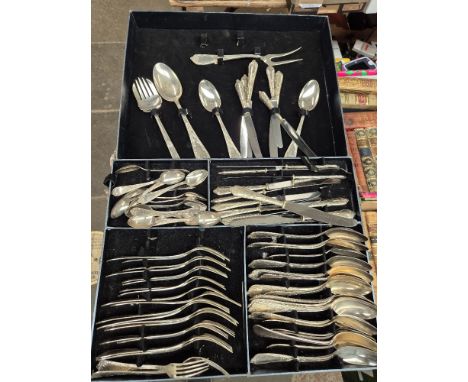 A Balmoral Cutlery boxed set of cutlery. 
