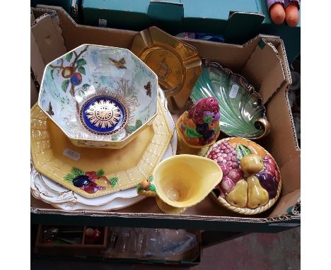 Assorted pottery including Carltonware and an Aynsley bowl, a French bowl and cover and a pair of regimental ash trays.