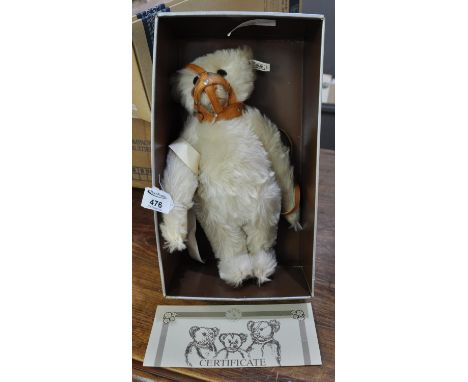 Steiff muzzle bear 1908 limited edition of 6000, in original box with COA.(B.P. 21% + VAT) 